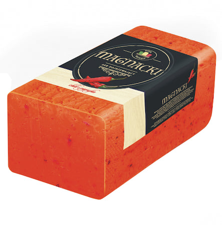 Z WIEJSKIEGO DWORKU Ser Magnacki z chili i papryką 1 kg